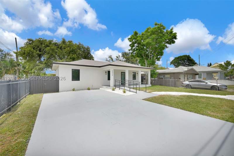 3 bedroom SingleFamilyResidence at 6039 SW 63rd Ter, Franklin Sub, South Miami — photo 3