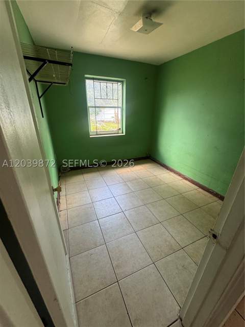 3320 NW 87th Ter, Miami FL - photo 7 of 10
