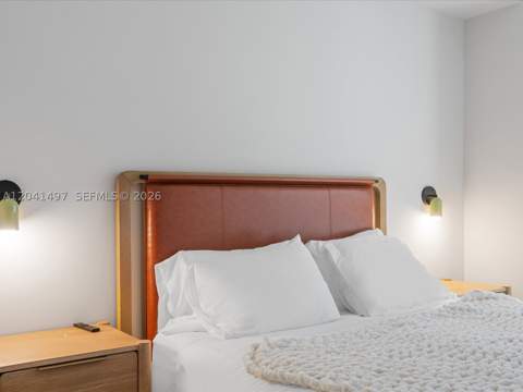 11 NE 6th St 807, Miami FL - photo 13 of 47