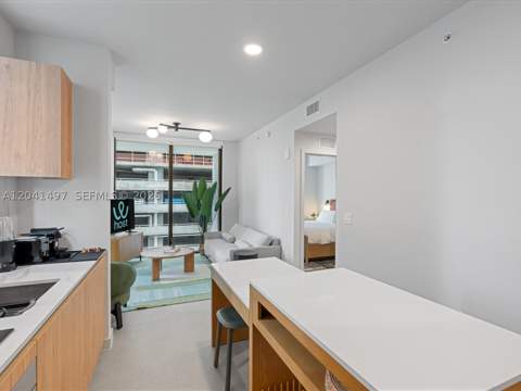 11 NE 6th St 807, Miami FL - photo 18 of 47