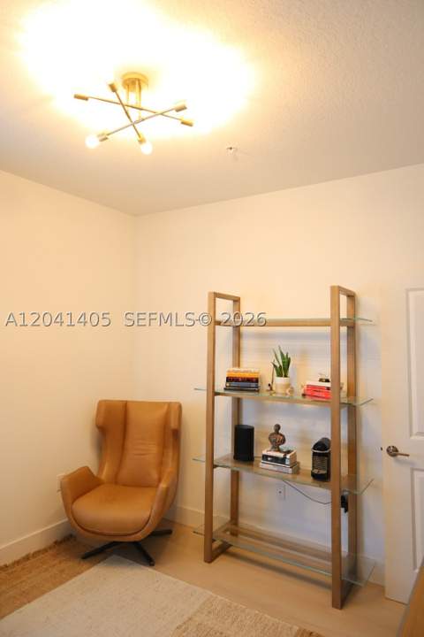 8201 NW 41st St D-402, Doral FL - photo 10 of 34