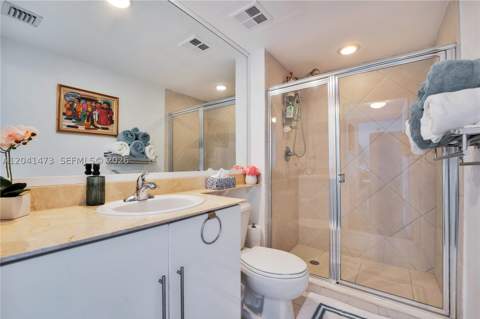 325 S Biscayne Blvd 3921, Miami FL - photo 15 of 33