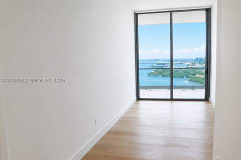 175 SE 25th Rd 3103, Miami FL - photo 10 of 39