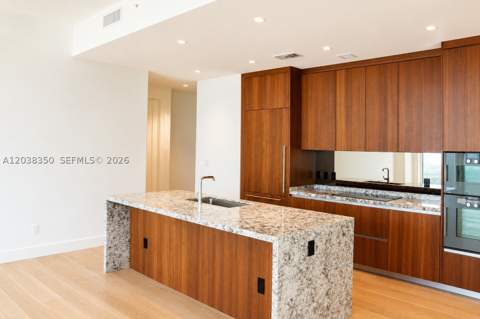 175 SE 25th Rd 3103, Miami FL - photo 11 of 39