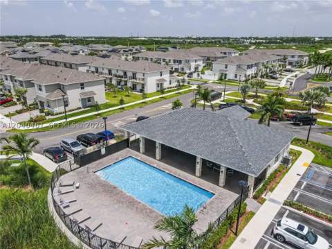 805 SE 18th St, Homestead FL - photo 22 of 24