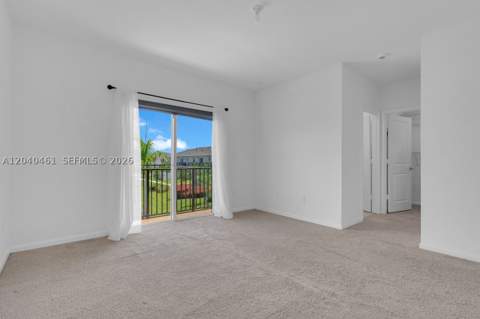 805 SE 18th St, Homestead FL - photo 6 of 24