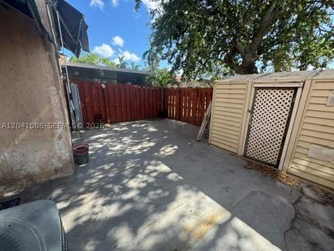 3690 SW 153rd Pl, Miami FL - photo 11 of 24
