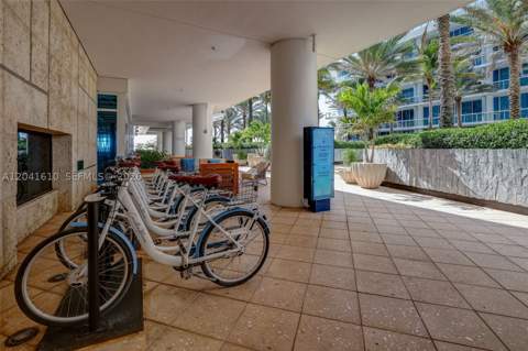 6801 Collins Ave Door 606, Miami Beach FL - photo 12 of 50