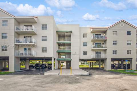 8200 SW 210th St 111, Cutler Bay FL - photo 20 of 28