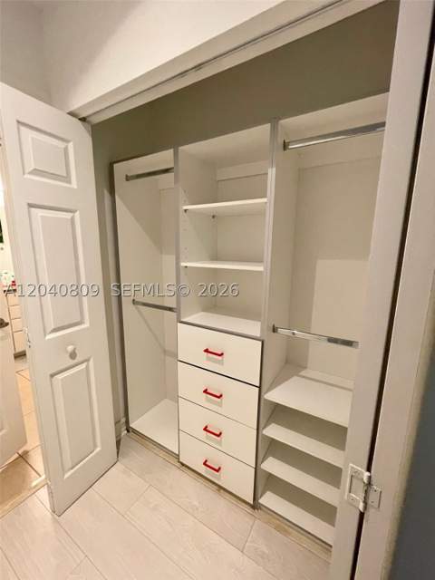 3001 NE 185th St 123, Aventura FL - photo 12 of 29