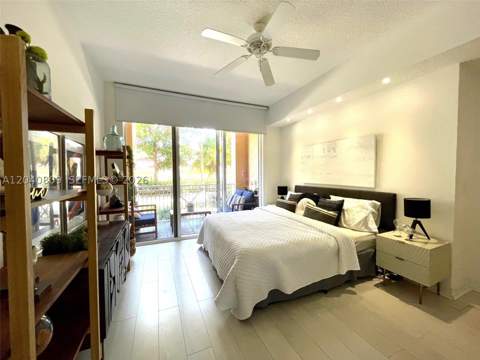 3001 NE 185th St 123, Aventura FL - photo 9 of 29