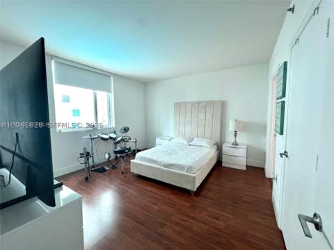 500 Brickell Ave 1410, Miami FL - photo 14 of 28
