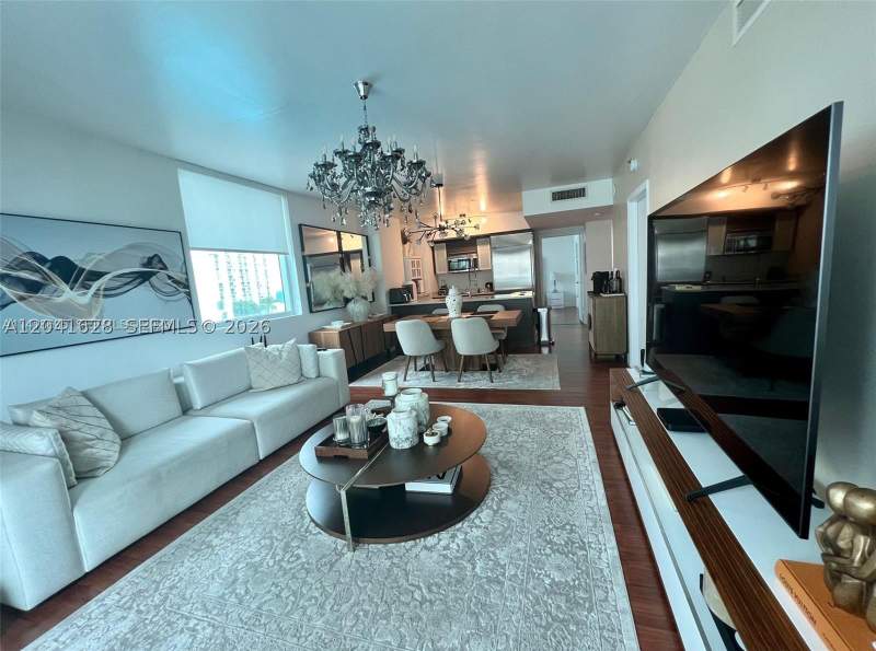 2 bedroom Condominium at 500 Brickell Ave 1410, 500 Brickell East Condo, Miami — photo 2