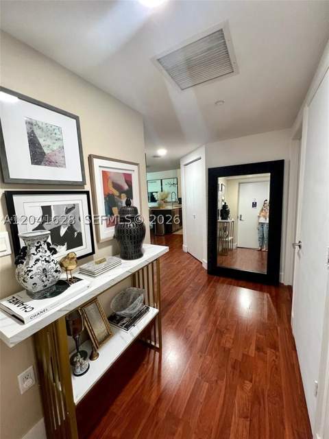 500 Brickell Ave 1410, Miami FL - photo 20 of 28
