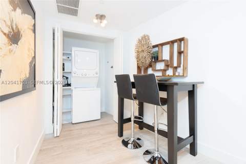 121 NE 34th St 814, Miami FL - photo 8 of 24