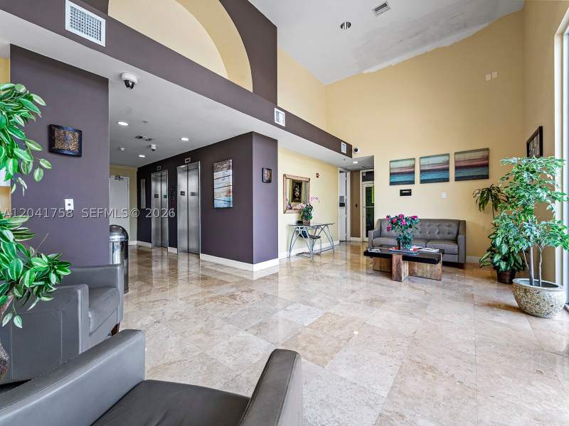 2 bedroom Condominium at 215 SW 42nd Ave 810, Lejeune Plaza Condo, Miami — photo 5