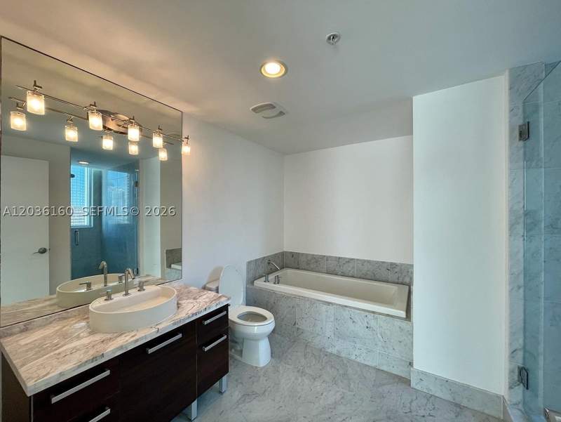 1 bedroom Condominium at 253 NE 2nd St 2108, Vizcayne South Condo, Miami — photo 5