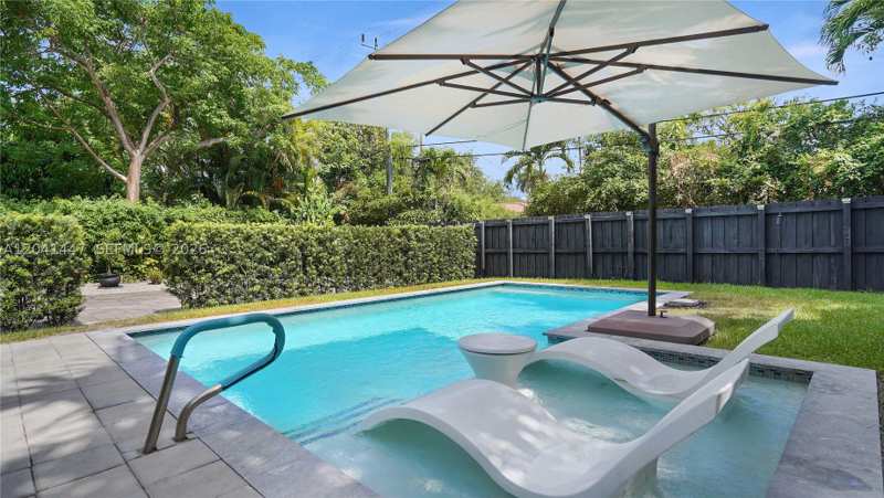 3 bedroom SingleFamilyResidence at 101 NE 110th St, College Heights, Miami Shores — photo 1