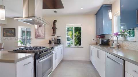 101 NE 110th St, Miami Shores FL - photo 17 of 35