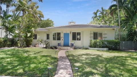 101 NE 110th St, Miami Shores FL - photo 7 of 35