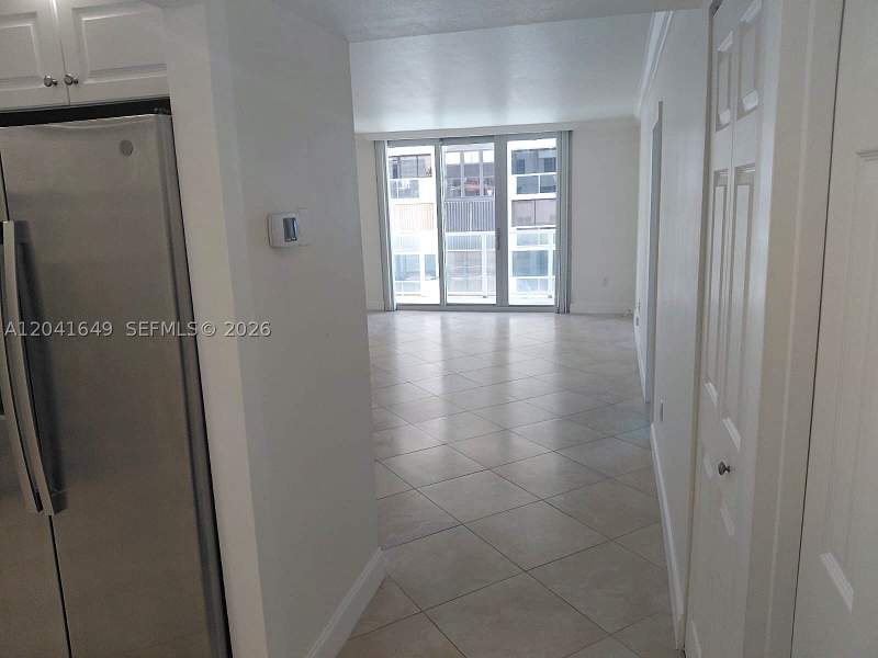 1 bedroom Condominium at 5701 Collins Ave 619, Arlen Beach Condo, Miami Beach — photo 4