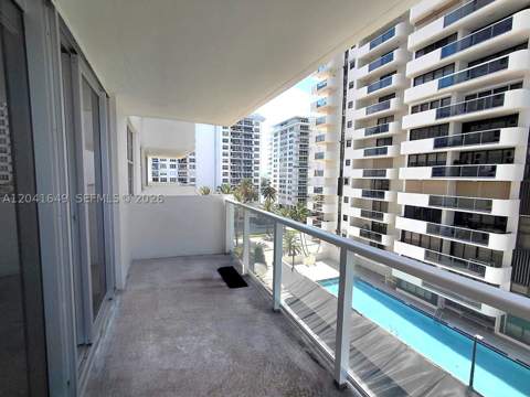 5701 Collins Ave 619, Miami Beach FL - photo 7 of 43
