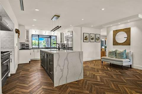 16416 NE 32nd Ave, North Miami Beach FL - photo 23 of 69