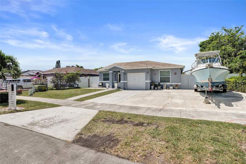 3 bedroom SingleFamilyResidence at 12771 SW 267th St, Naroca Estates Sec 3, Homestead — photo 3