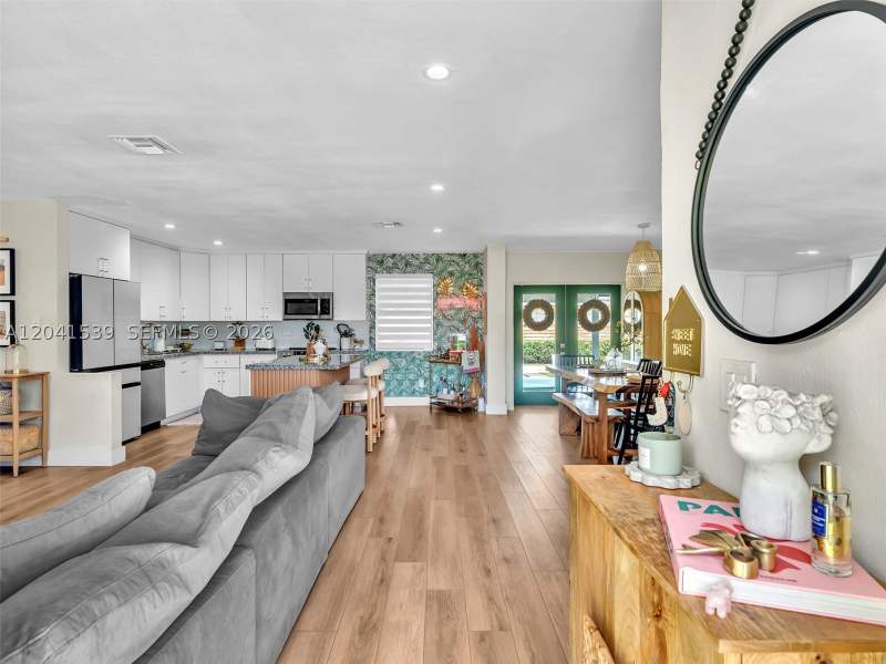4 bedroom SingleFamilyResidence at 20210 SW 106th Ct, Benson Manor, Cutler Bay — photo 4