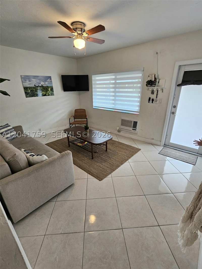 1 bedroom Condominium at 7400 Harding Ave 22, Sea Wash Condo, Miami Beach — photo 1