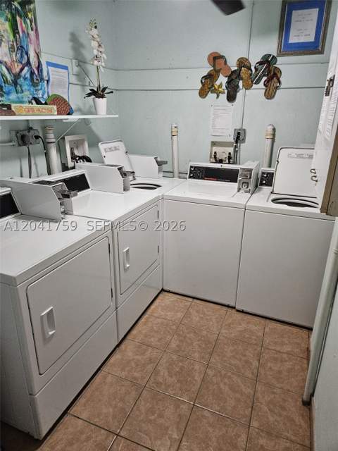 7400 Harding Ave 22, Miami Beach FL - photo 17 of 26