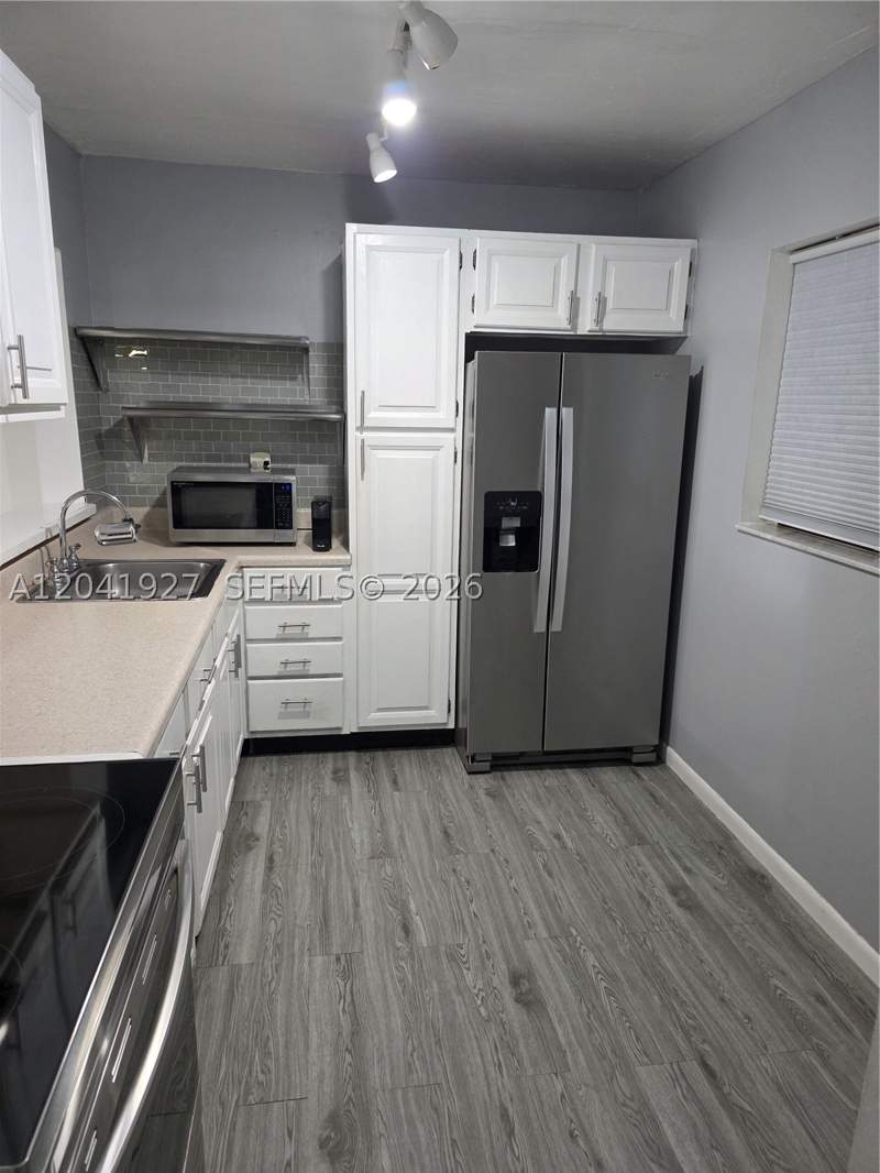 2 bedroom Condominium at 8065 SW 107th Ave 202, The Horizons Condo #5, Miami — photo 5