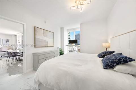 601 NE 27th St 1001, Miami FL - photo 12 of 41