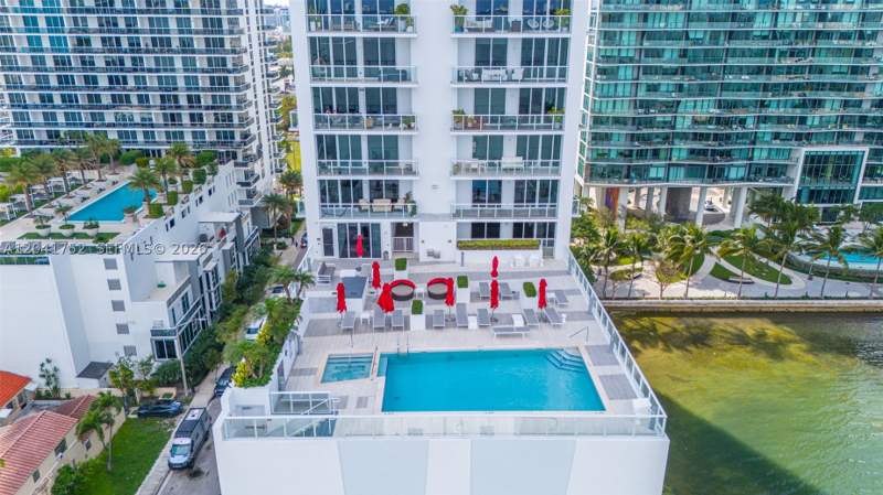 2 bedroom Condominium at 601 NE 27th St 1001, The Crimson Condo, Miami — photo 4