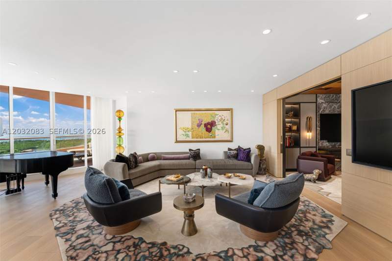 4 bedroom Condominium at 60 Edgewater Dr Ts-D, The Gables Condo, Coral Gables — photo 5