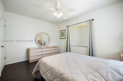 2750 NW 4th St, Miami FL - photo 18 of 39