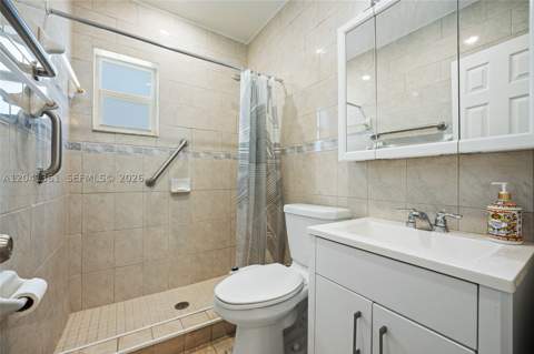 2750 NW 4th St, Miami FL - photo 19 of 39