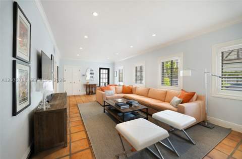 408 Viscaya Ave, Coral Gables FL - photo 7 of 25