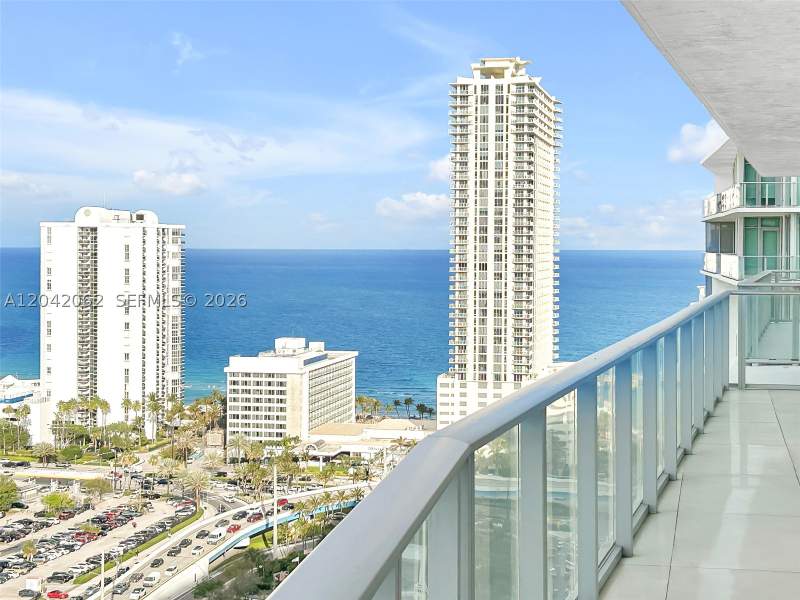 4 bedroom Condominium at 330 Sunny Isles Blvd 5-2503, Parque Towers Condo, Sunny Isles Beach — photo 2