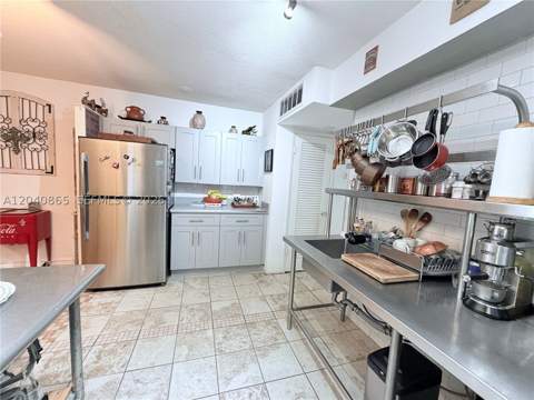 1120 102nd St 2, Bay Harbor Islands FL - photo 12 of 36