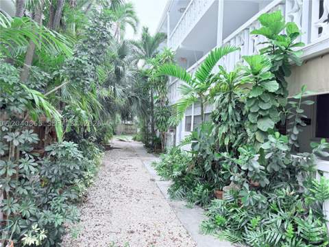 1120 102nd St 2, Bay Harbor Islands FL - photo 24 of 36