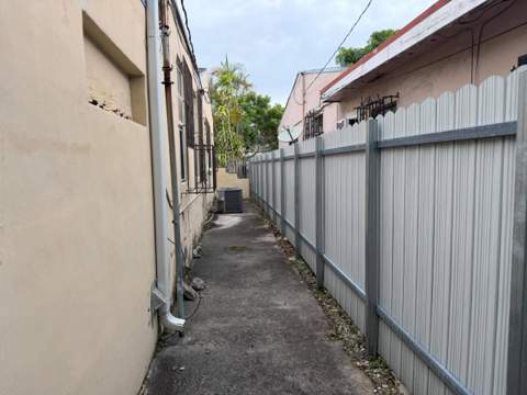 424 NE 72nd Street, Miami FL - photo 15 of 19