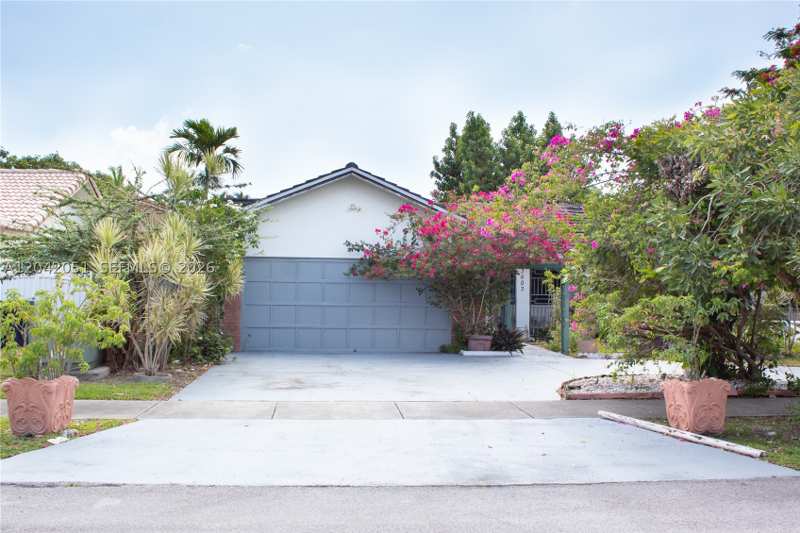 4 bedroom SingleFamilyResidence at 3603 SW 138th Ct, Martin Sub, Miami — photo 1