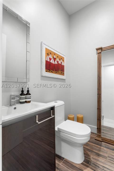 11900 Griffing Blvd, Biscayne Park FL - photo 22 of 40