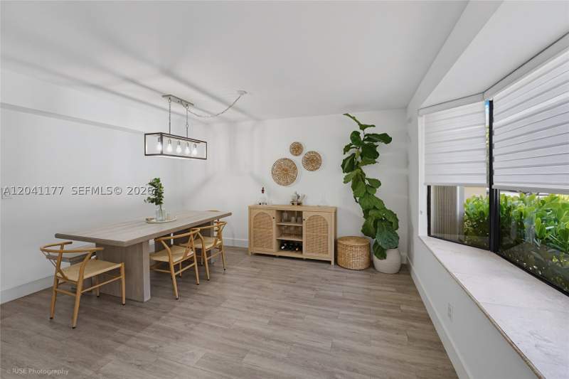 2 bedroom Townhouse at 10137 SW 77th Ct, Dadeland Cove Sec 2, Miami — photo 2