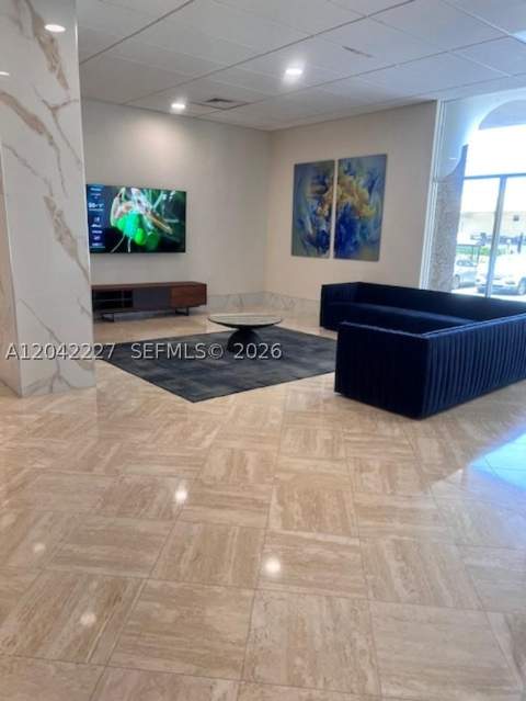 250 174th St 1211, Sunny Isles Beach FL - photo 8 of 41