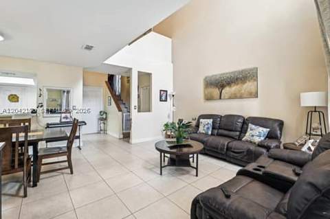 20930 SW 83rd Ave, Cutler Bay FL - photo 14 of 28
