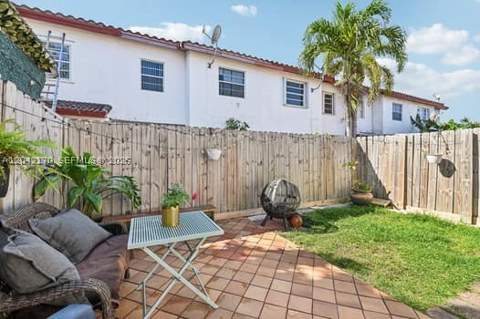 20930 SW 83rd Ave, Cutler Bay FL - photo 16 of 28