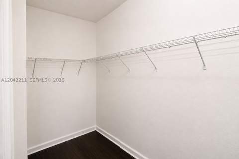 8954 W 35th Way, Hialeah FL - photo 16 of 24