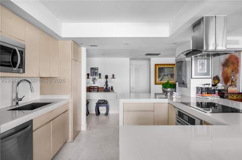 200 Ocean Lane Drive 409, Key Biscayne FL - photo 18 of 49
